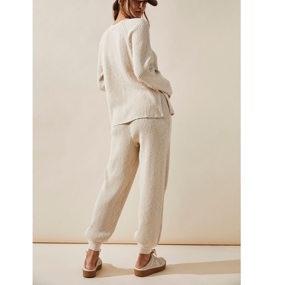 FREE PEOPLE / JUSTINE SWEATER SET - Picture 2 of 9